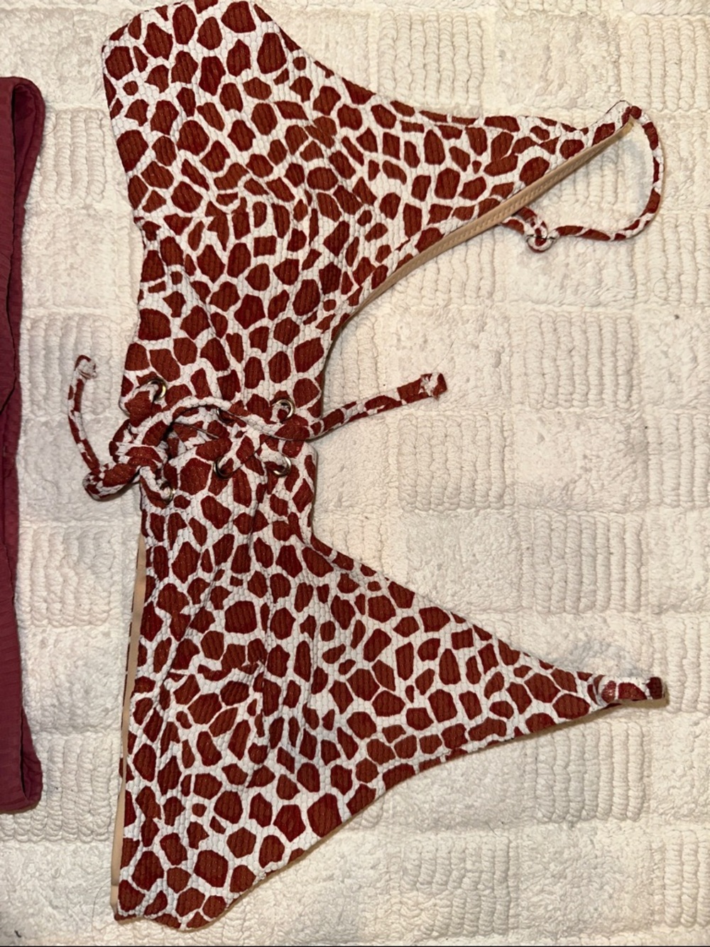 l*space Top & Ribbed Bottom Bikini Set - Picture 5 of 8